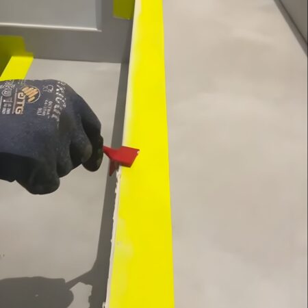 Spatola Per Stuccare Gli Angoli A 90 Gradi